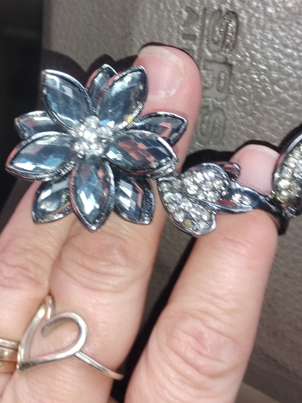 Flower & Leaves Double Ring, Size: 7&8
